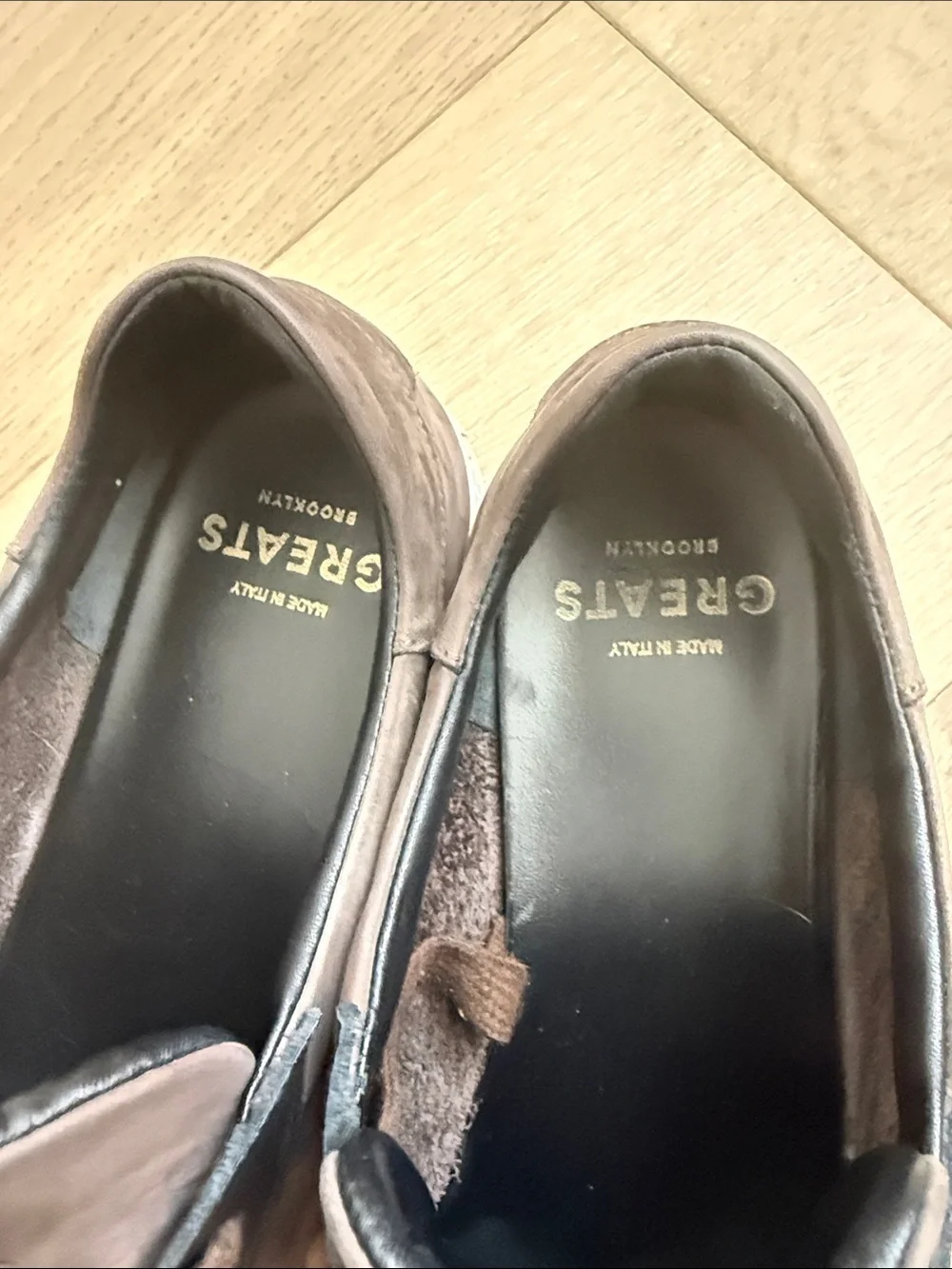 Greats nubuck low